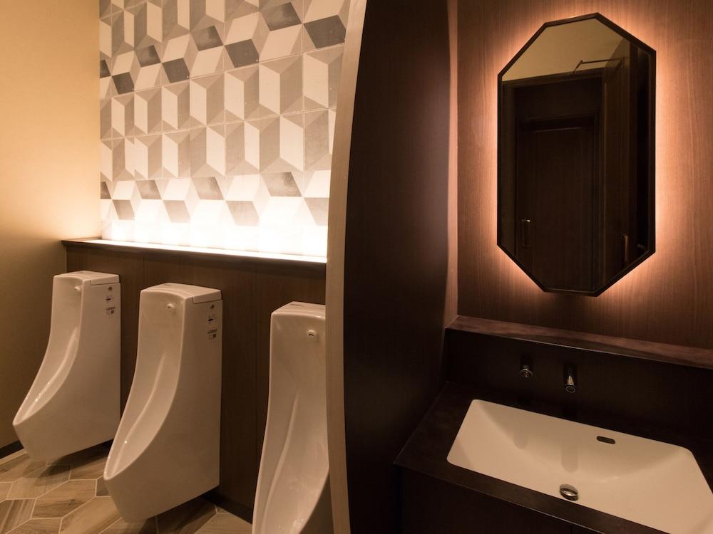 S.Training Center Hotel أوساكا المظهر الخارجي الصورة