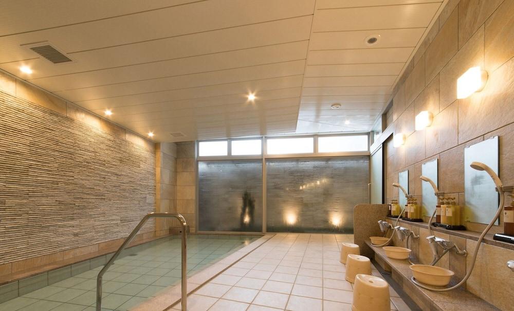 S.Training Center Hotel أوساكا المظهر الخارجي الصورة